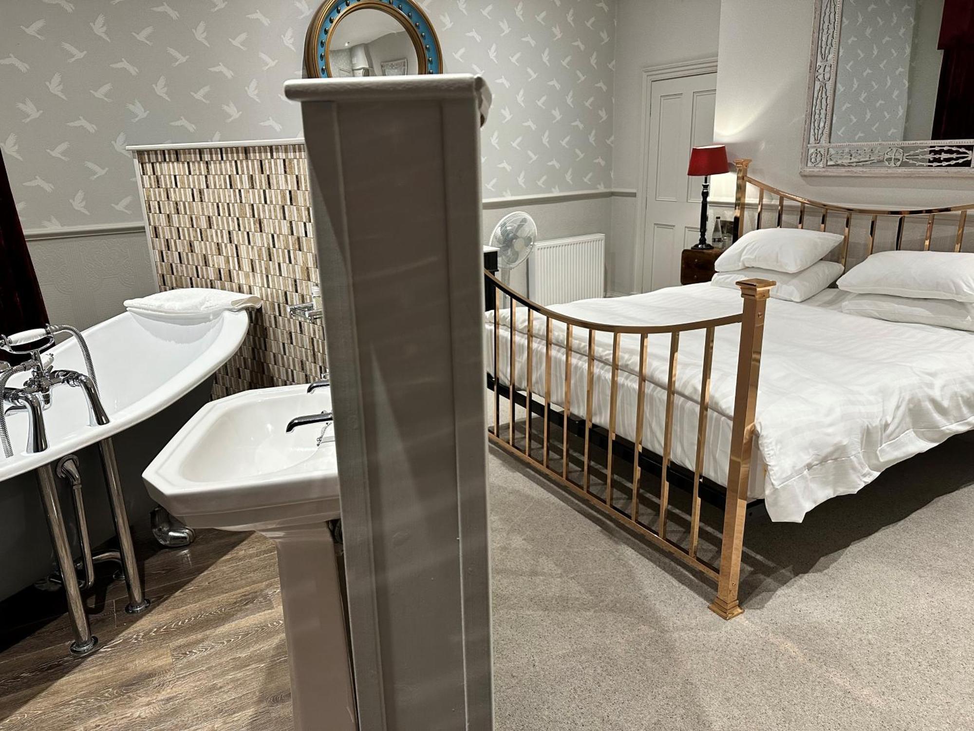 Crown Hotel Stamford Dış mekan fotoğraf