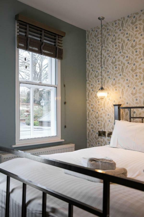 Crown Hotel Stamford Dış mekan fotoğraf